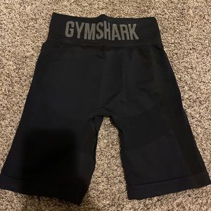LIKE NEW Gymshark flex biker shorts